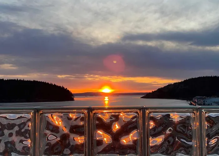 Anacortes Paradise Vacation Rental With Water Views!
